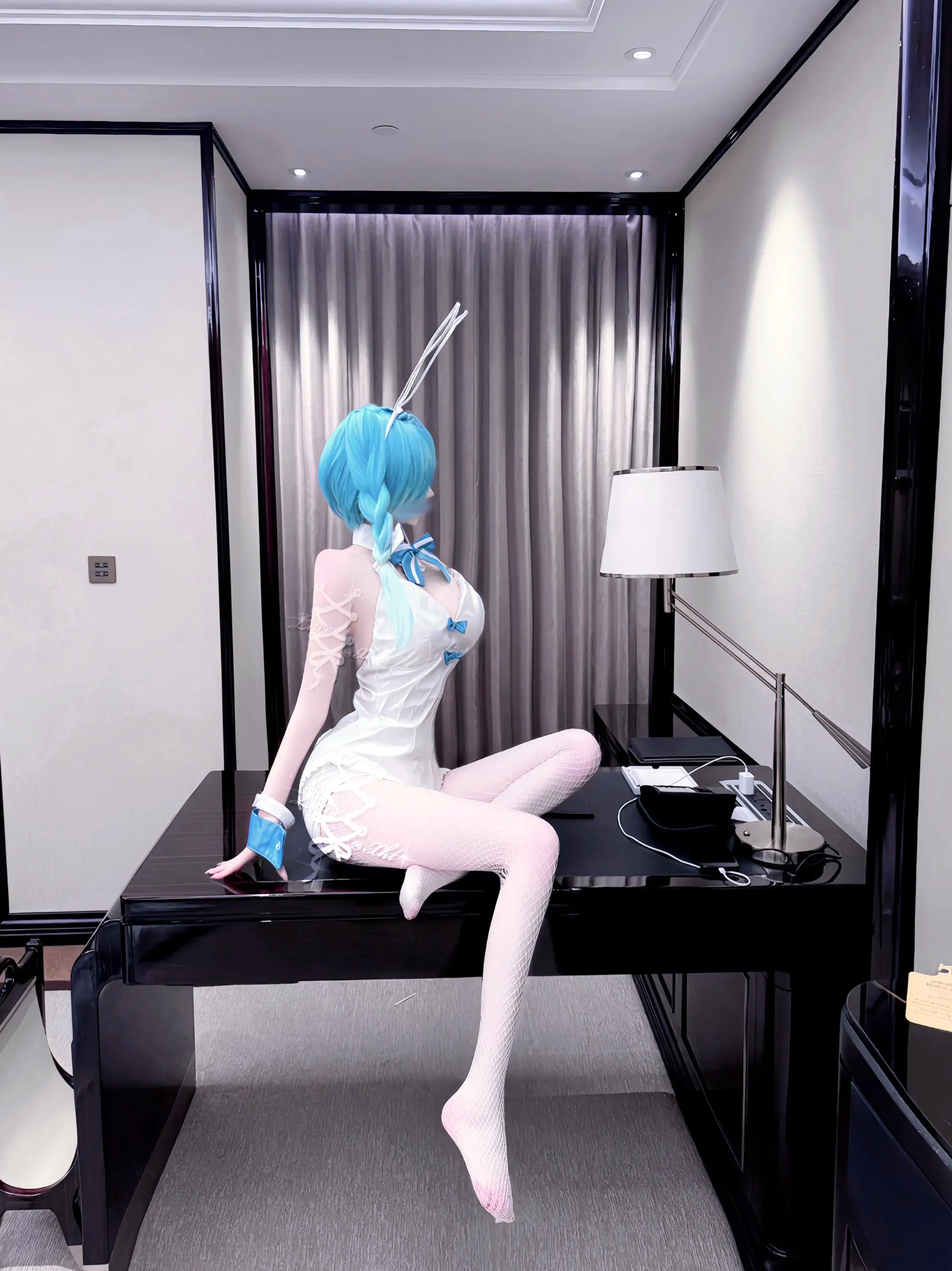 大家差不多玩玩七夕节的梗就得了 别到那天真发个对象出来