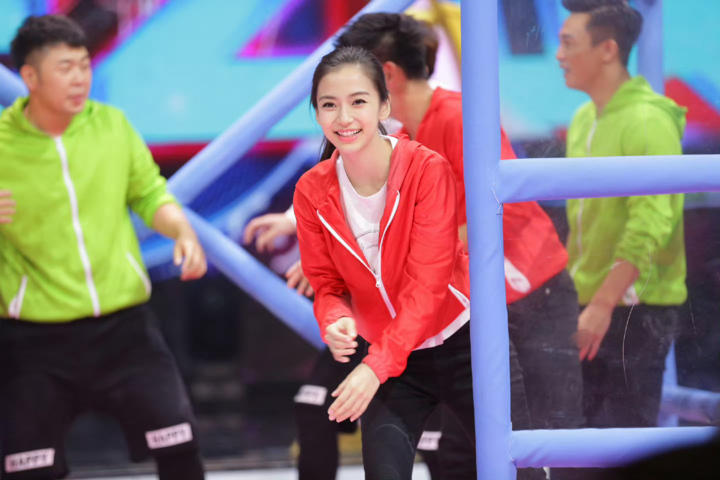 angelababy   杨颖 中午好呀! 天使就叫Angel🧚🏻♀️今日是