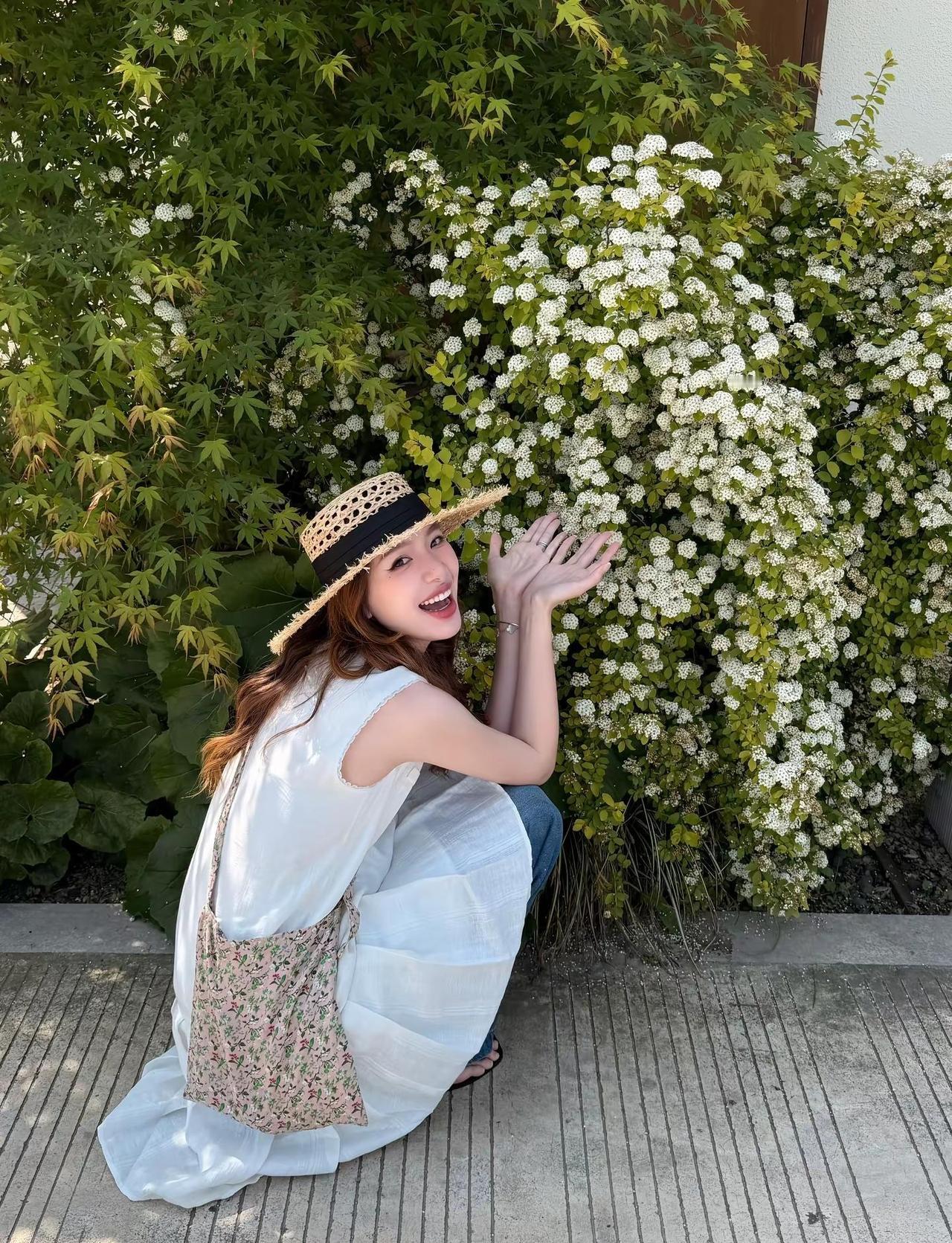 我站在春天的中间 春 ootd穿搭 分享 照片