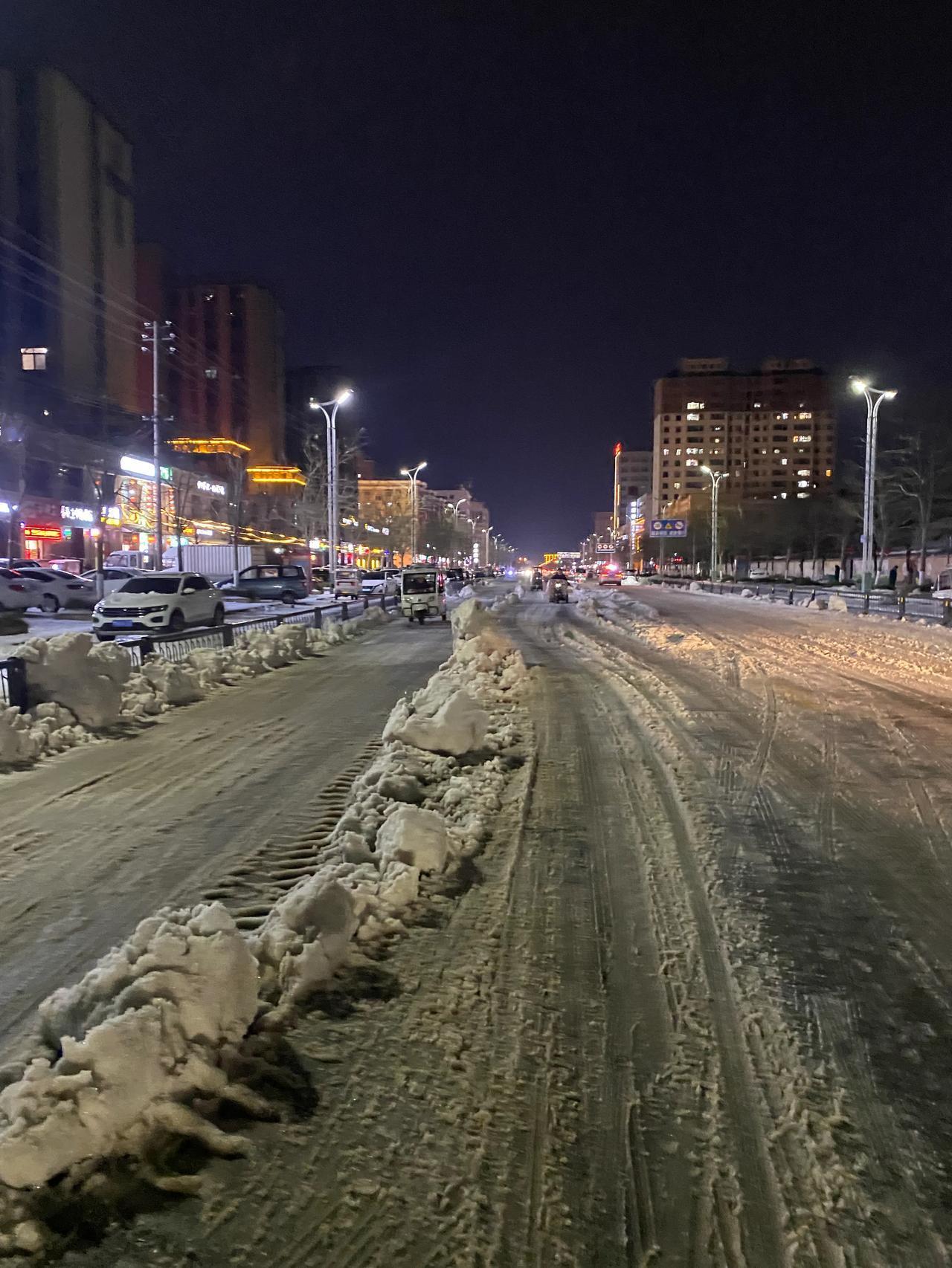 坐标柘城县上海路，这雪铲的真厉害👍