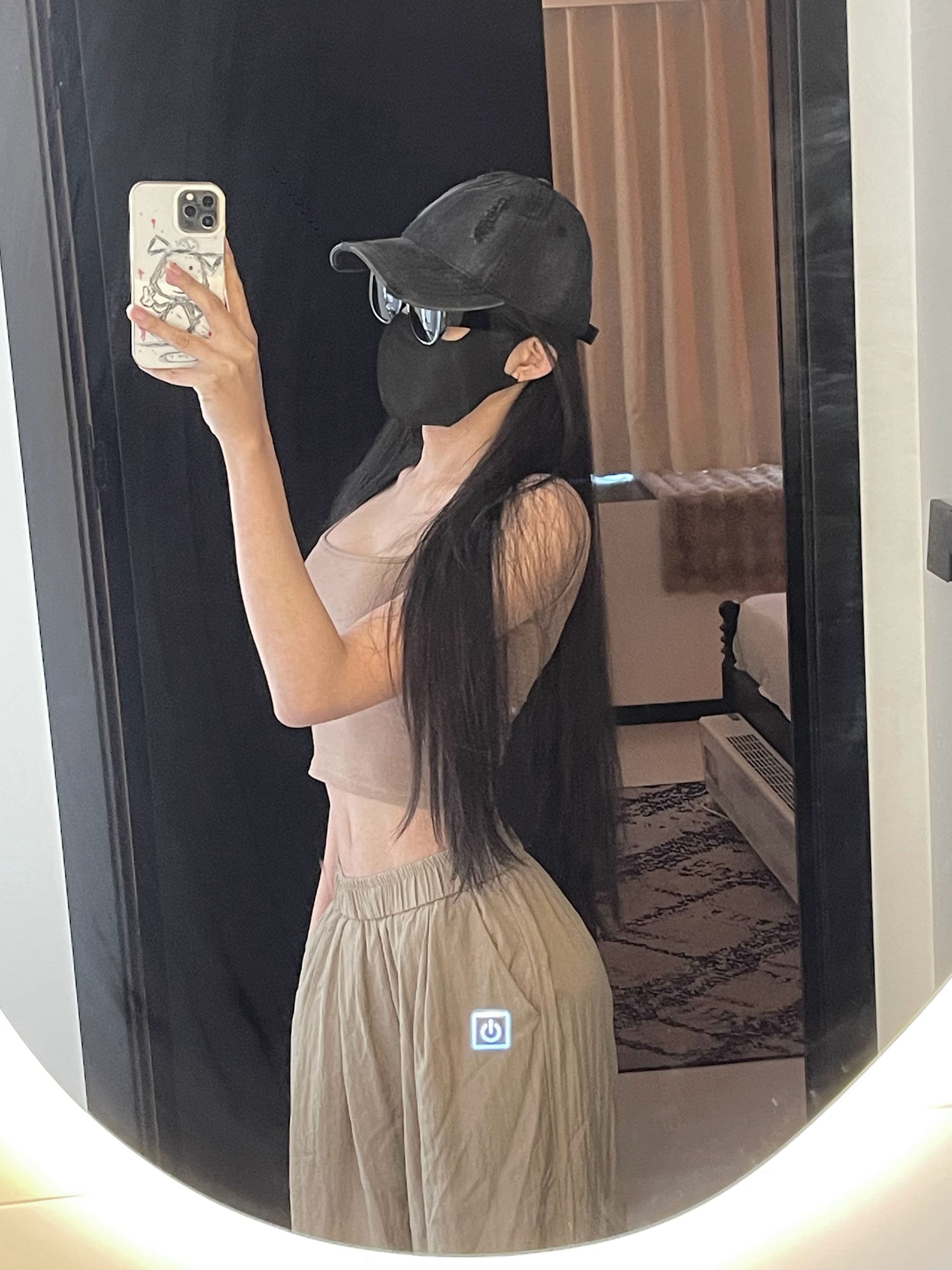 太阳大我就这样出门 ( ̀⌄ ́) 