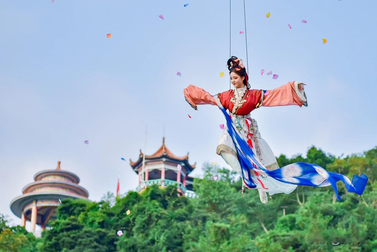 🌸✨【五一冲东莞观音山！花朝节+网红项目炸场攻略】🌿🎢

🌺「花朝节限定