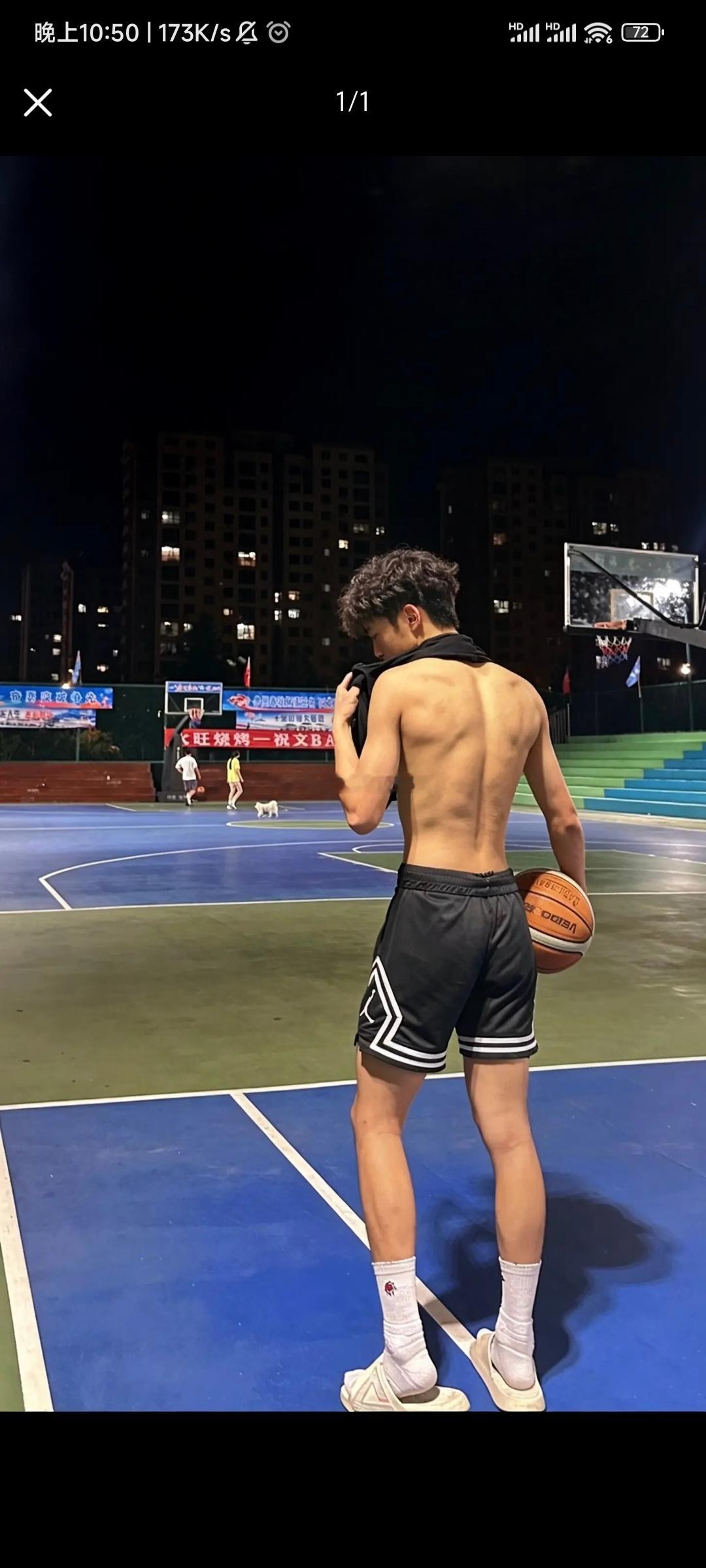 一个超好用的情绪控制技巧看似很光鲜的人其实背地里也承担了很多的精神压力有多大能力