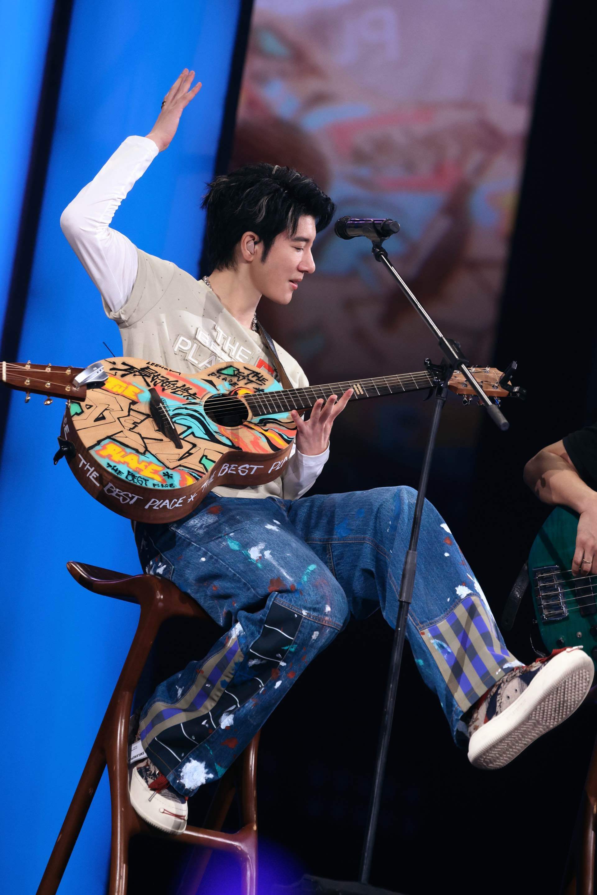 接到了王力宏出道30周年的电话这辈子的好运都用在今天了！接到王力宏出道30周年的