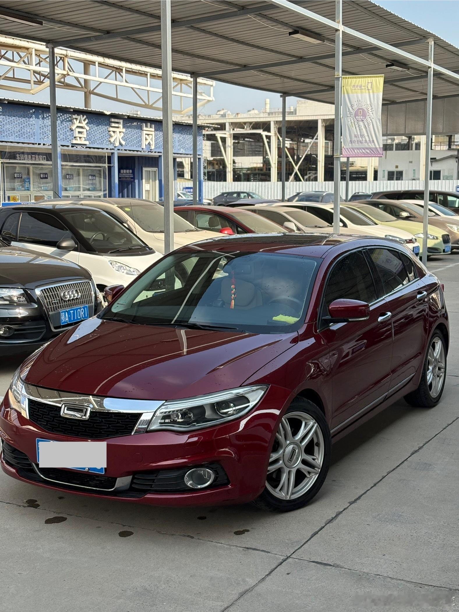 突然觉得 学历史的 挺适合做二手车今天又收了台冷门车 宿命感悄然升起一台小汽车见