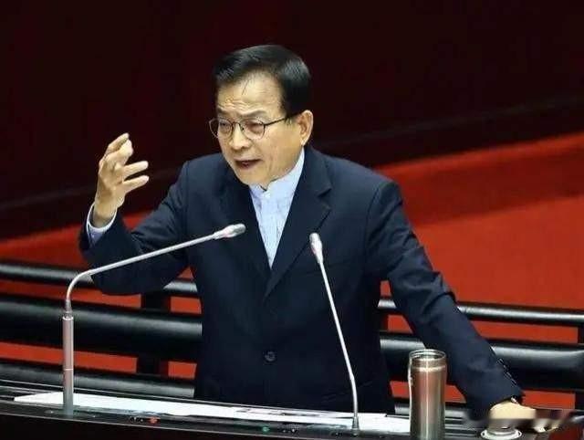 国民党民代直接给台海巡升了级，公开叫它“第二个海军”，转头还把大陆在台海执法的事