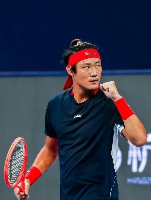 最新消息！张之臻、吴易昺、王欣瑜、郑钦文、张帅确定入围法网正赛！
张之臻凭借保护