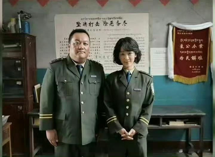 7月29日，杨紫《生命树》最新路透！
从导演视角看杨紫拍戏，哪怕是图片，都会不自