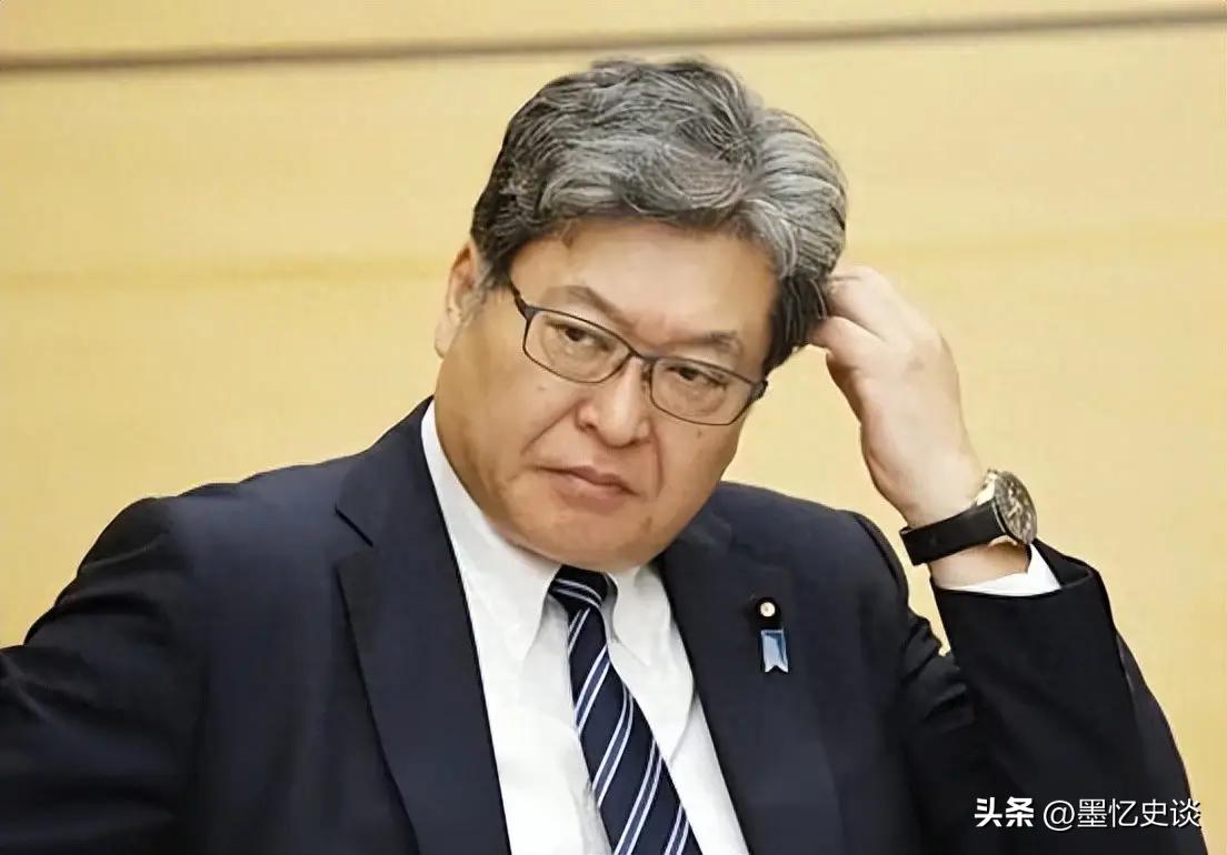 12月21日，萩生田光一的脚刚落地台北，这就不是什么“窜访”，这是在往中国的枪口