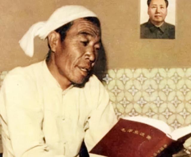 1984年，陈永贵辞职后定居北京，接受一位记者的采访，本来两人相谈甚欢，谁曾想他
