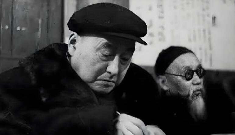 1950年，美军仁川登陆后，毛主席决定出兵支援朝鲜，这支军队名叫“支援军”。不过