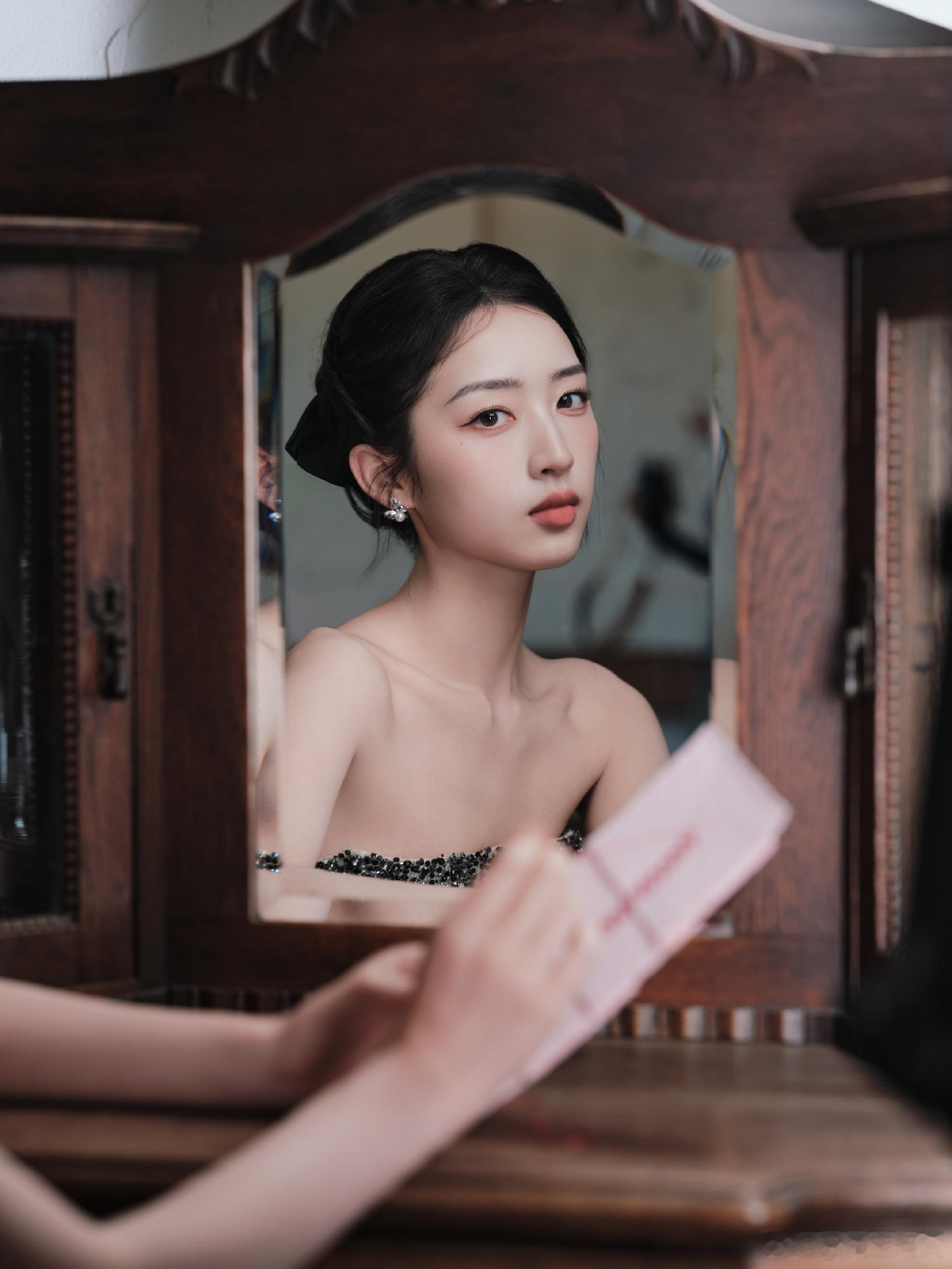 邓恩熙[超话]邓恩熙 吾家有女初长成[奶牛猫]恩熙就是大公主👑邓恩熙千金归来女