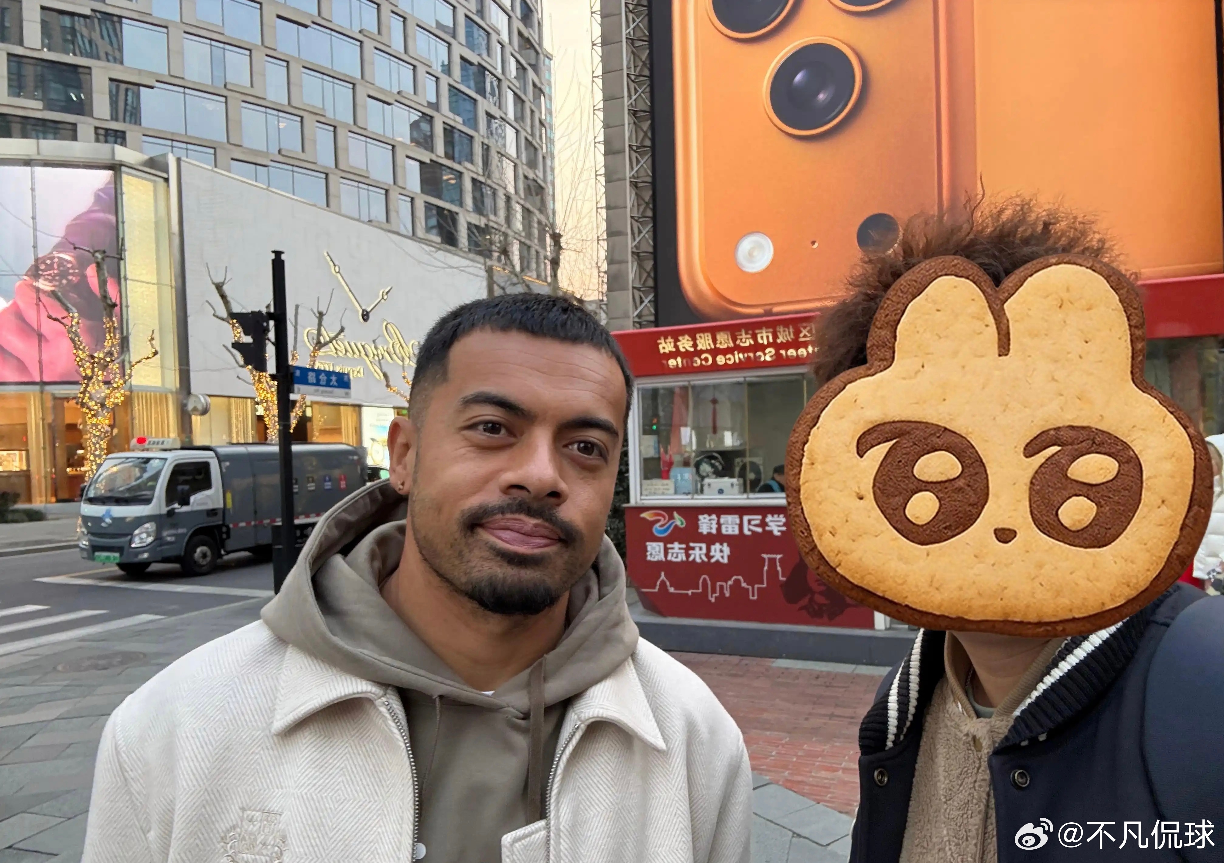 上海申花申花球迷偶遇李可！上海申花