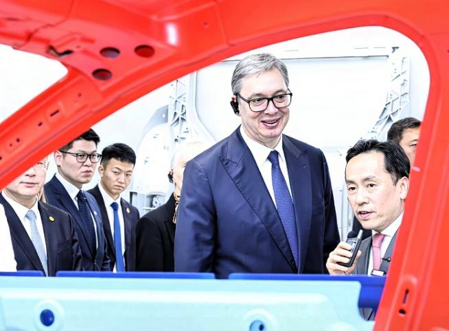 武契奇说买不起小米汽车，全网都在等雷军"赠车"这句话，甚至广告词都写好了！本来以