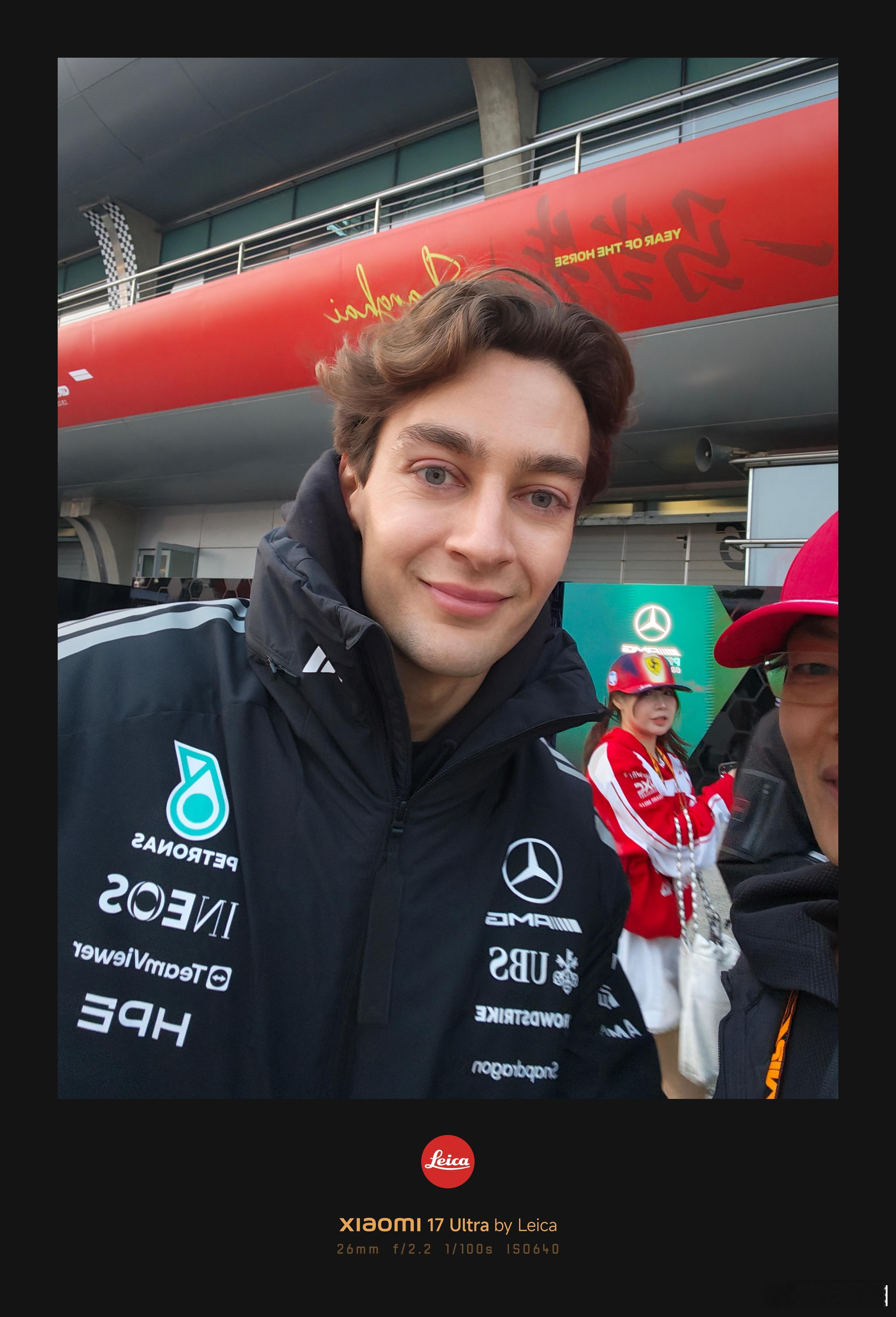 哈哈哈哈，拉塞尔这盛世美颜！2026f1中国大奖赛 上海·上海国际赛车场