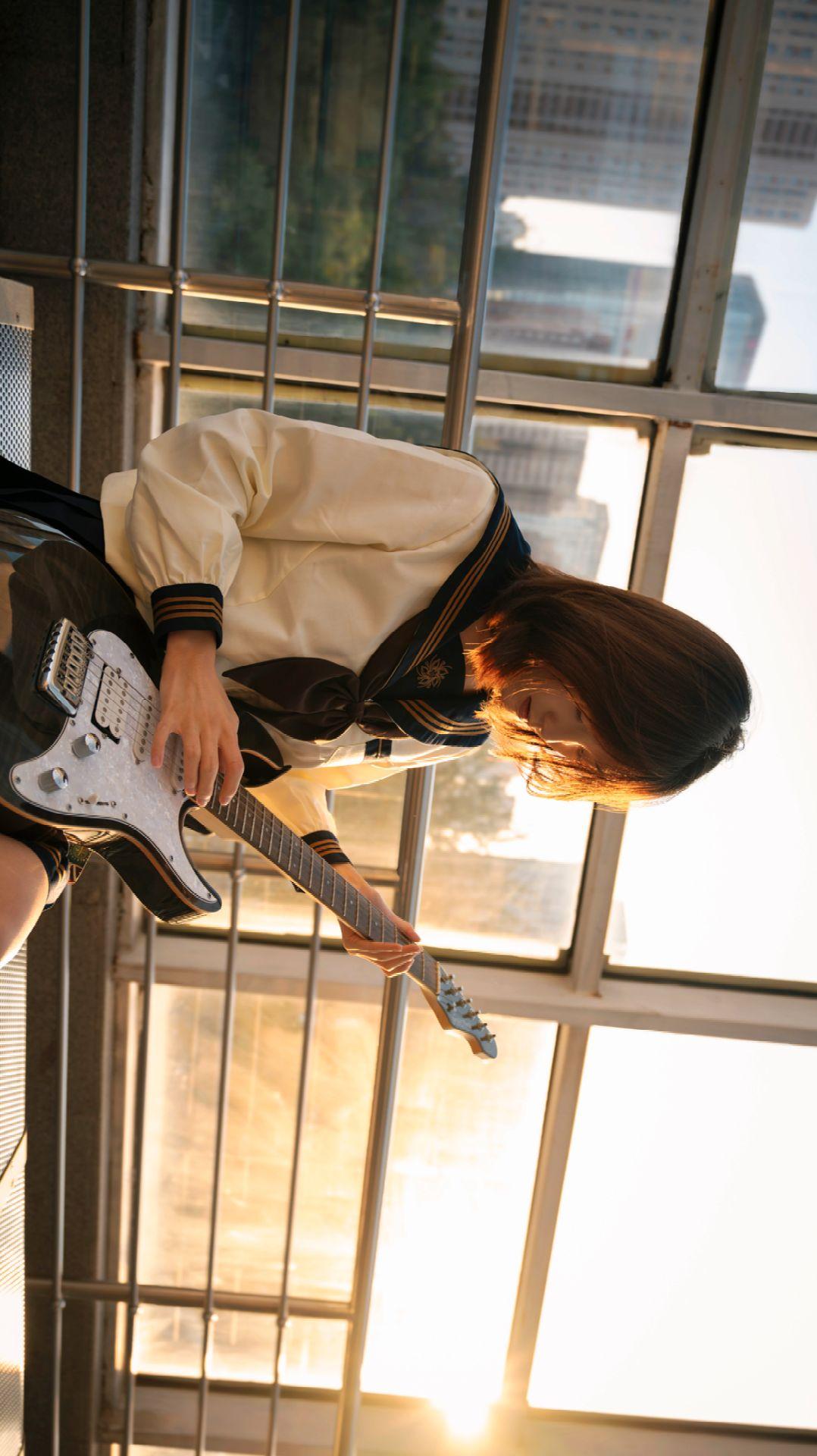 摄影 jk 氛围感 地铁拍照 日系