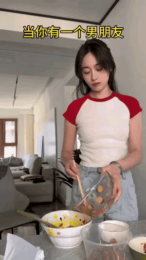 女子内心是多平静才能做到这境界[打脸]
换我早上手了[得意]