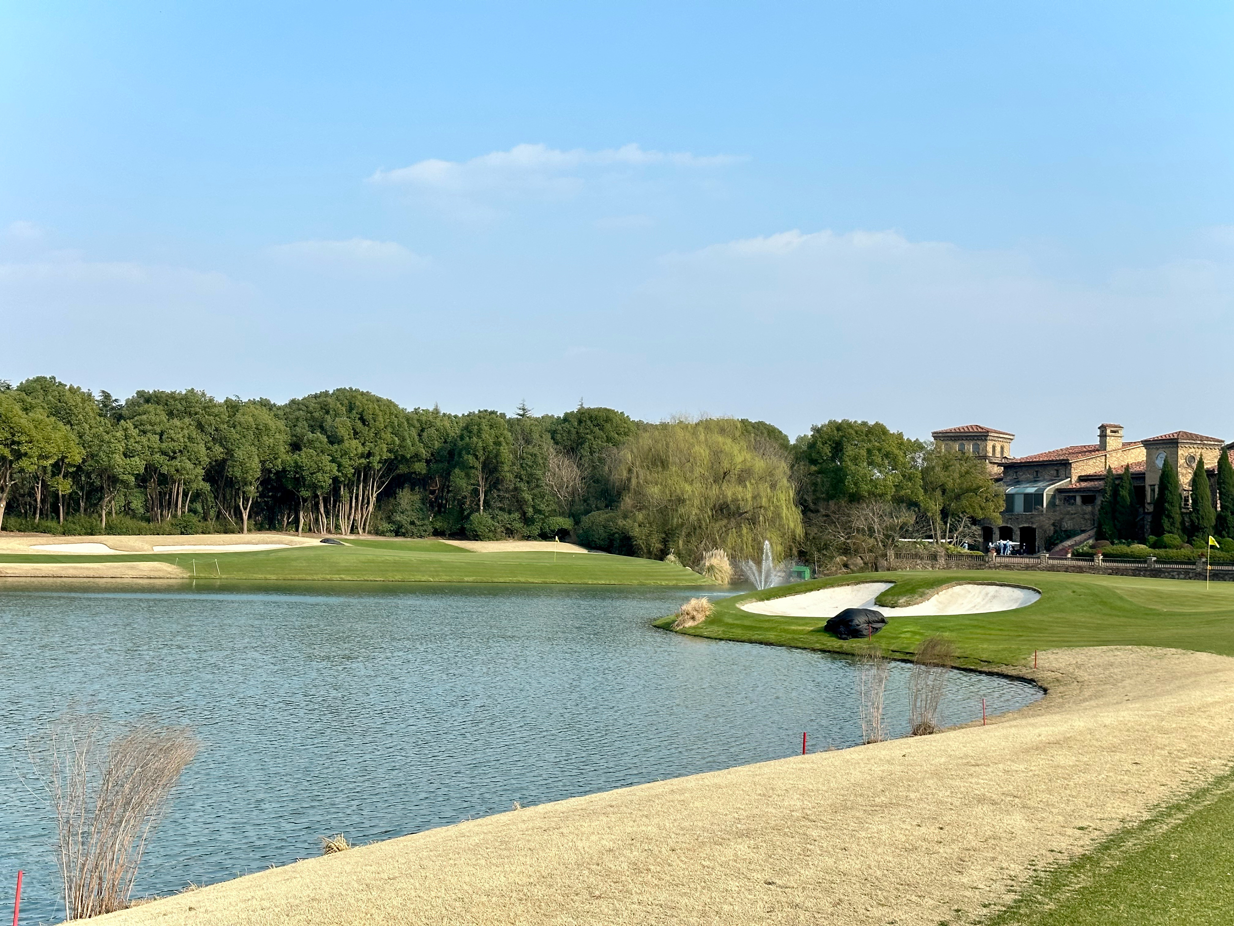 与小白球的对抗⛳️#高尔夫##高尔夫穿搭#  ​​​