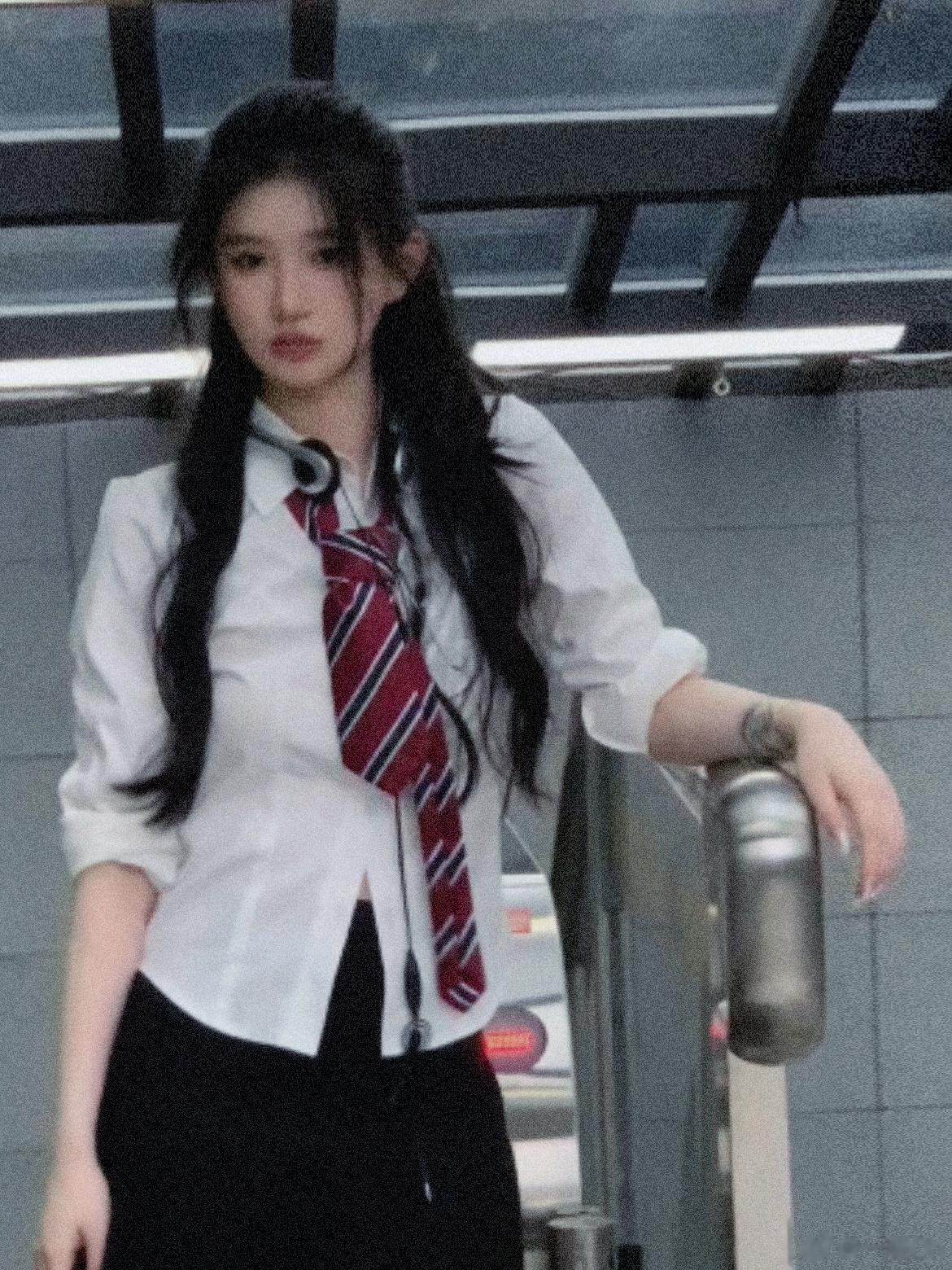 随机迷倒一位女大学生 ​​​