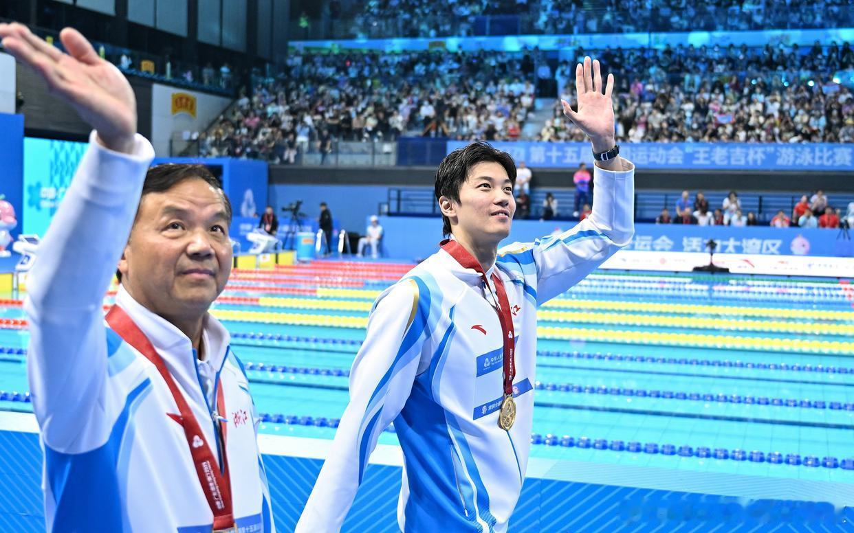 🏊🏻♂️🥇图文｜新华社 第十五届全运会｜汪顺 图集19【全运·纪录｜汪顺夺