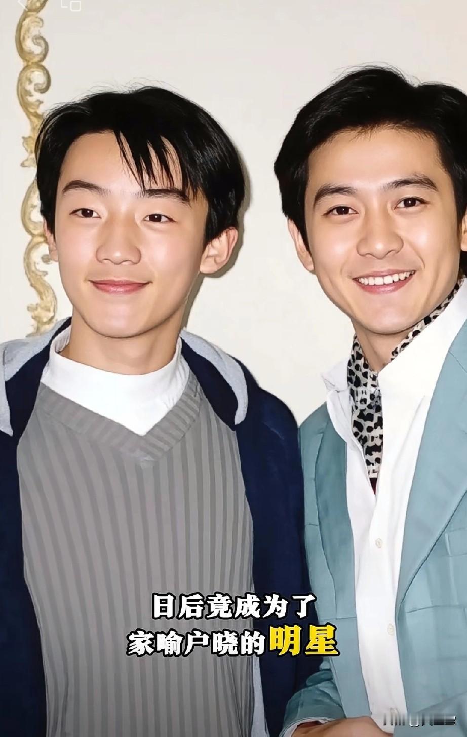 照片拍摄于2001年，26岁的林志颖出道9年，已是国民偶像，身旁14岁的少年，谁