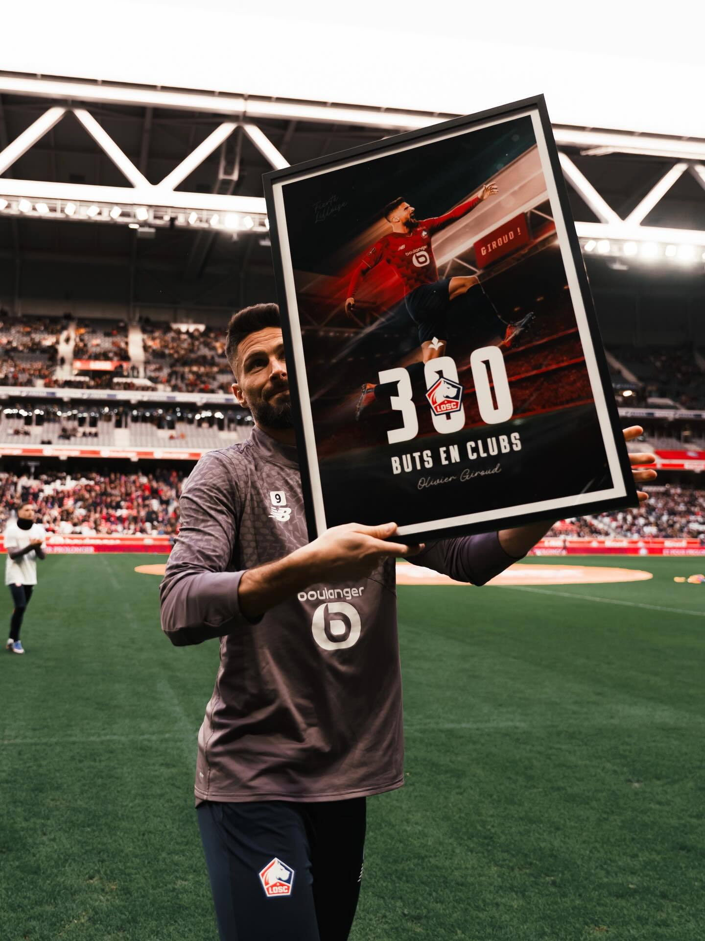 【祝贺🎉】 法甲 吉鲁🇫🇷俱乐部生涯3️⃣0️⃣0️⃣⚽✅ 