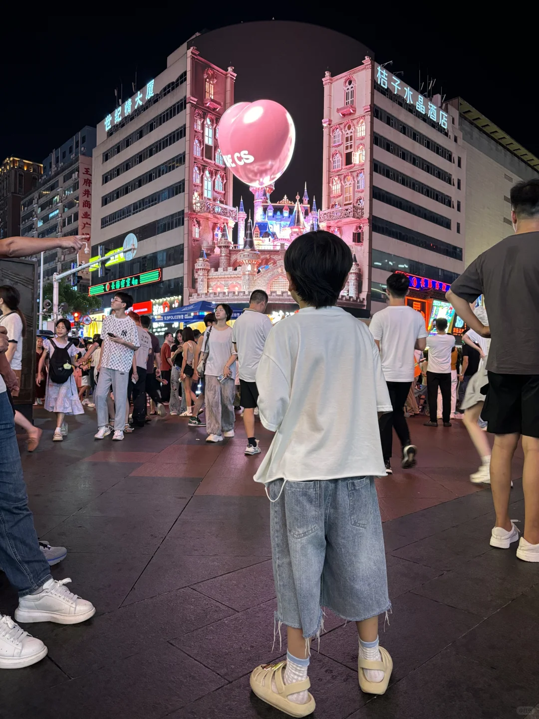 长沙晚上人真的超多