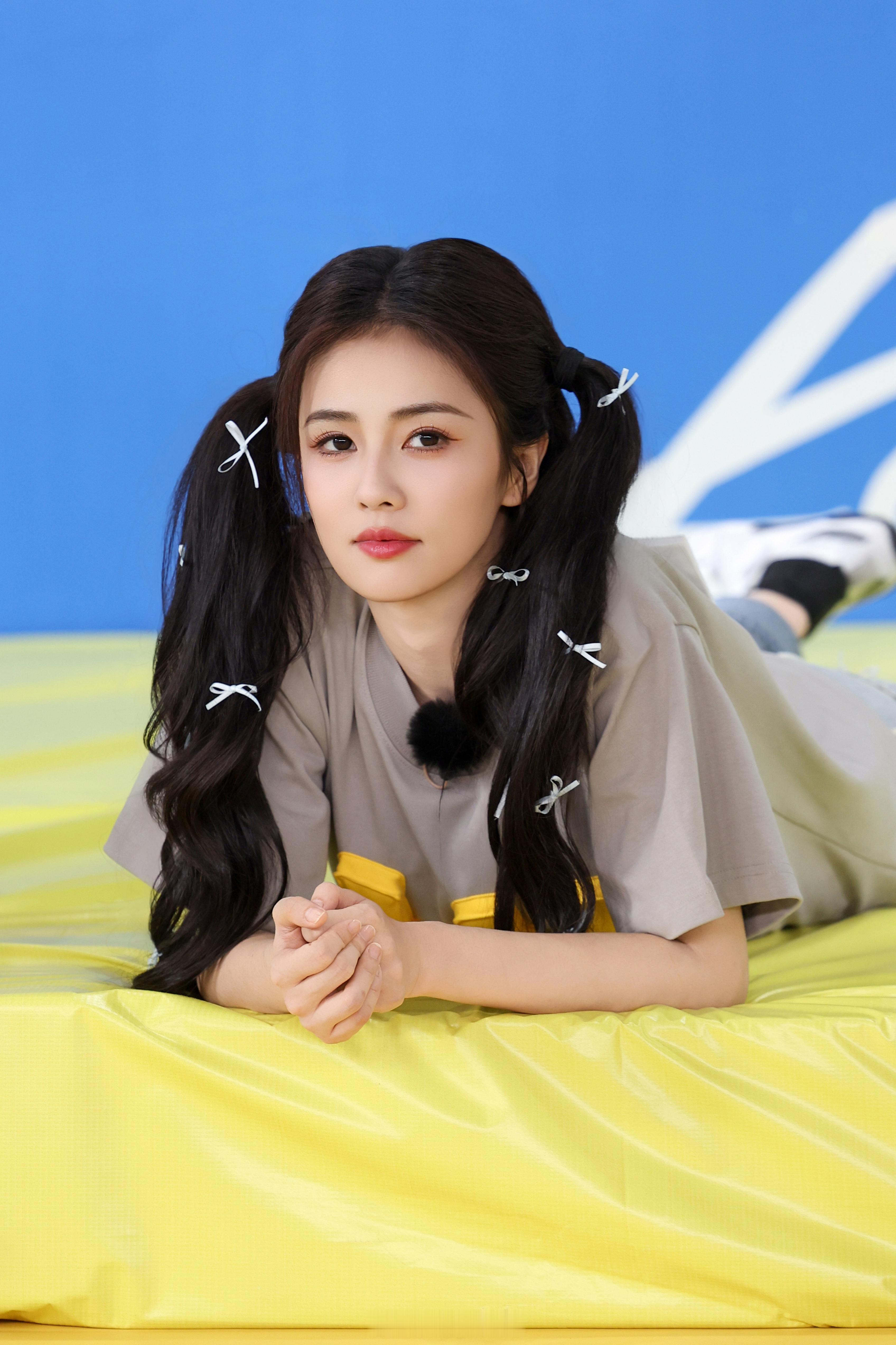 提到江浙沪艺人，我能想到白鹿，真的太美丽了呀！[哇]江浙沪艺人图鉴 ​​​