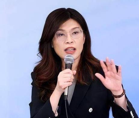 郑丽文最近在接受美国有线电视新闻网采访时坦言，如果台湾走向独立，中国大陆一定会使