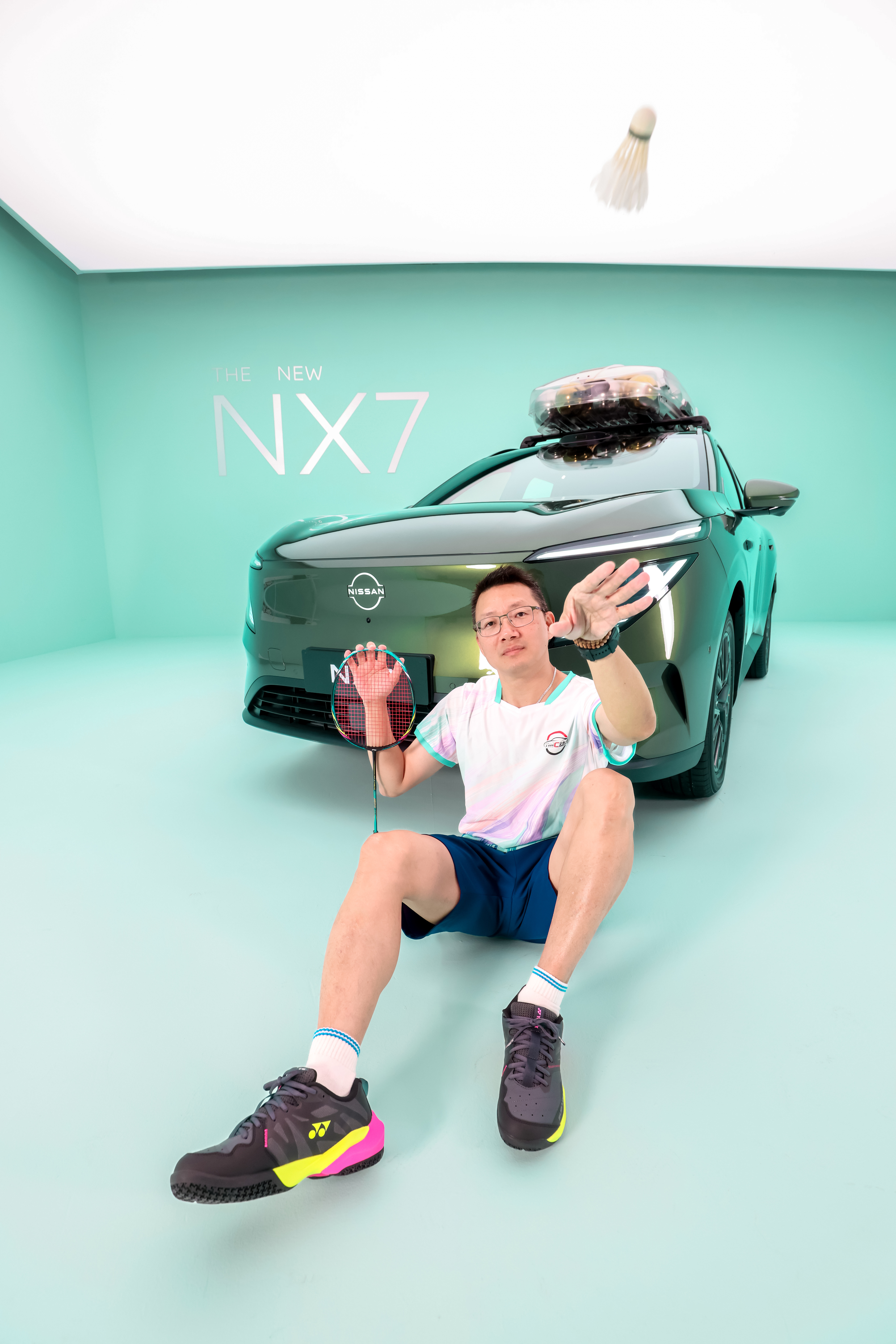 峰哥看东风日产新车内饰被保安阻拦 全新车型NX7的内饰还没对外公开，邀请的媒体都