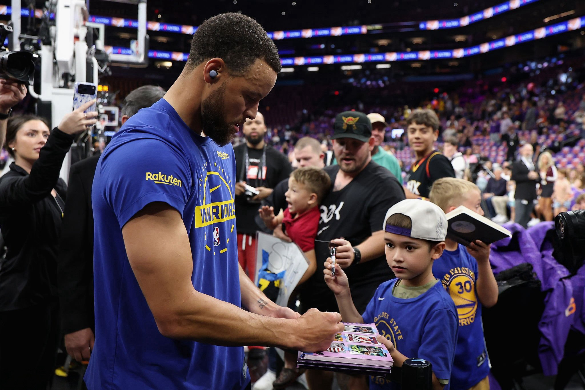 客场顶级影响力勇士vs太阳传奇库里