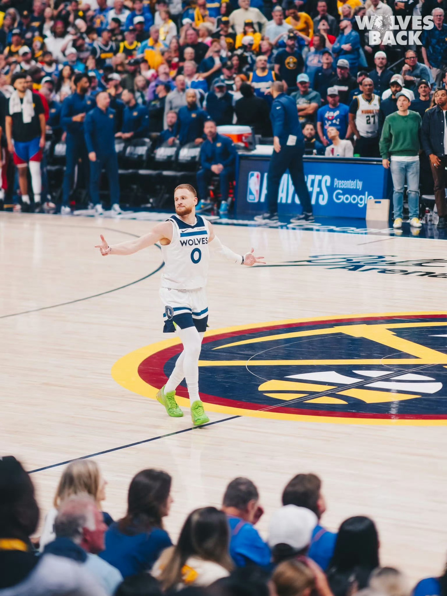 最差结果：Shams报道迪温琴佐右跟腱断裂，赛季报销，进入漫长恢复期。 