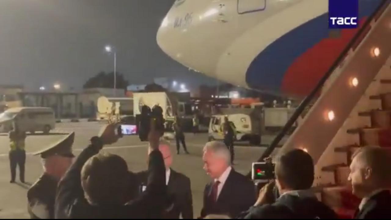 俄罗斯国家安全顾问谢尔盖·绍伊古（Sergei Shoigu）率领一支由军事和核