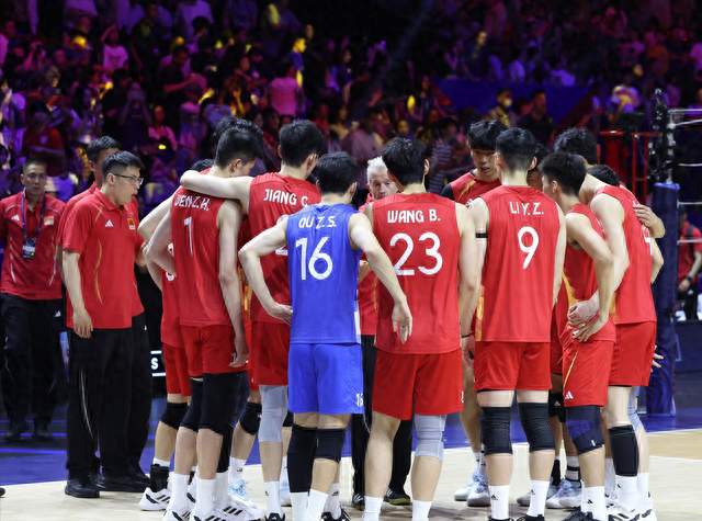 中国男排 3-0 拿下泰国！惊喜并非温子华俞元泰，海宁眼光得到验证