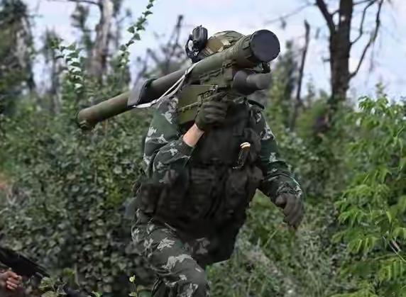 乌克兰总统泽连斯基表示，现在乌克兰可以动员200万的兵力，可是还是有一部分为了逃