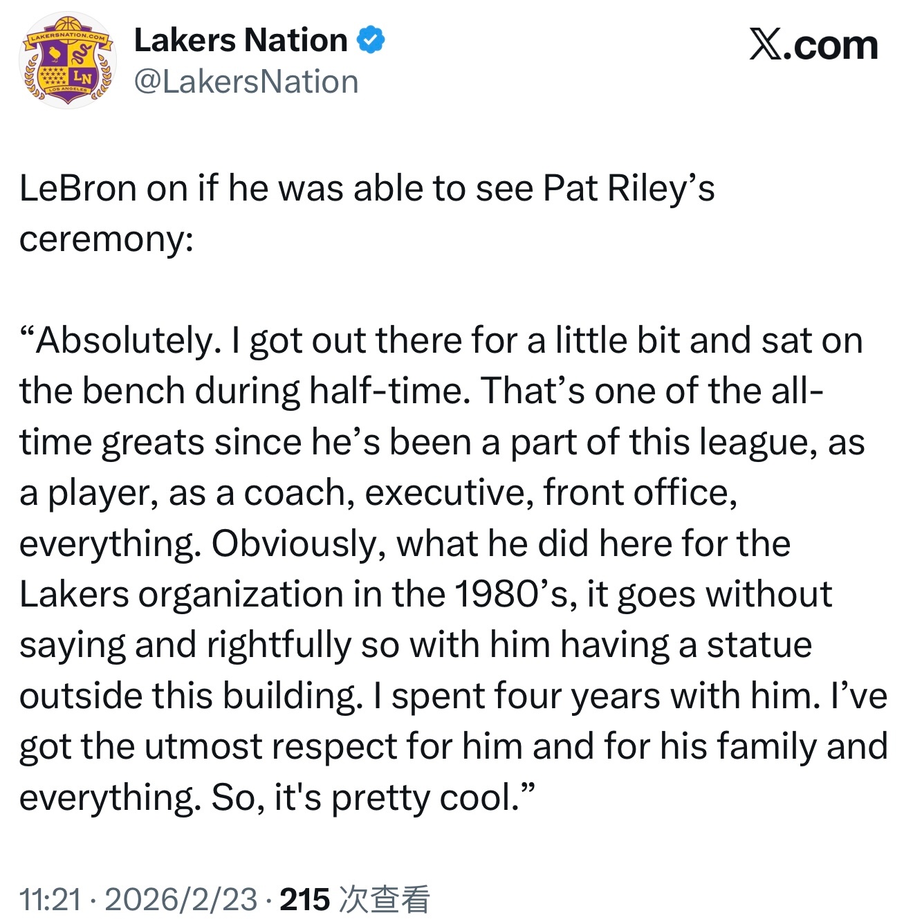 詹姆斯被问是否观看了帕特·莱利的致敬仪式：“当然看了。我在半场休息时出去了一会儿