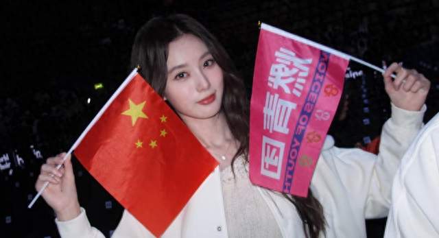 徐艺洋带队再夺冠，五星红旗下的合唱梦