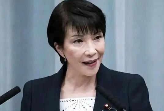 别被表象骗了，日本越来越“硬气”，根本不是嘴硬，是真在憋大招。
 
近几年日本在