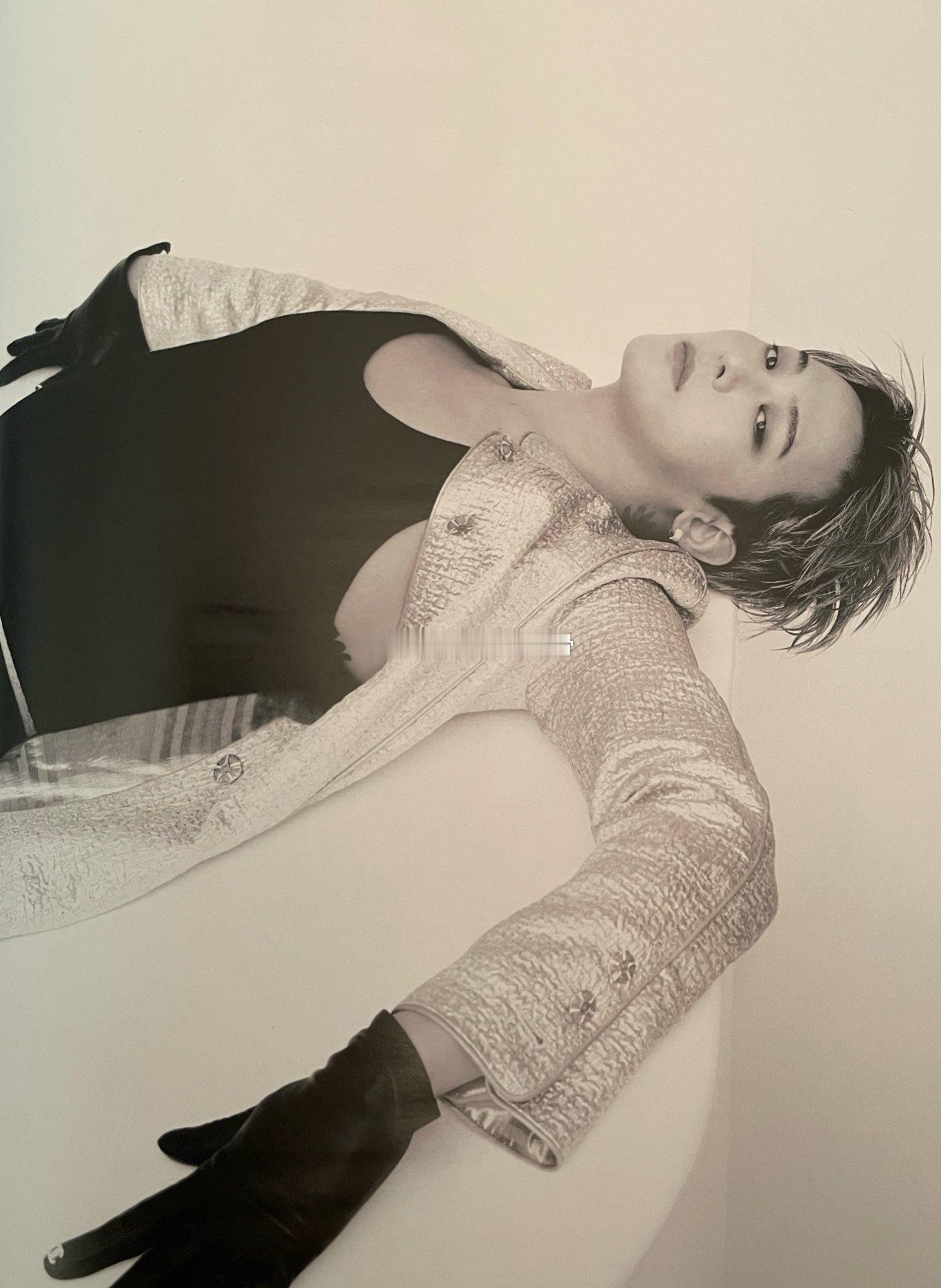 自动骑上去了[流鼻血][流鼻血] ​​​