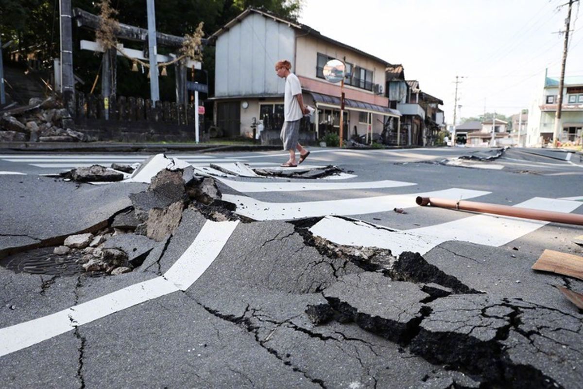 #日本熊本县议员地震夜开派对# #日本议员就地震当晚开派对道歉# 【地震当晚开派