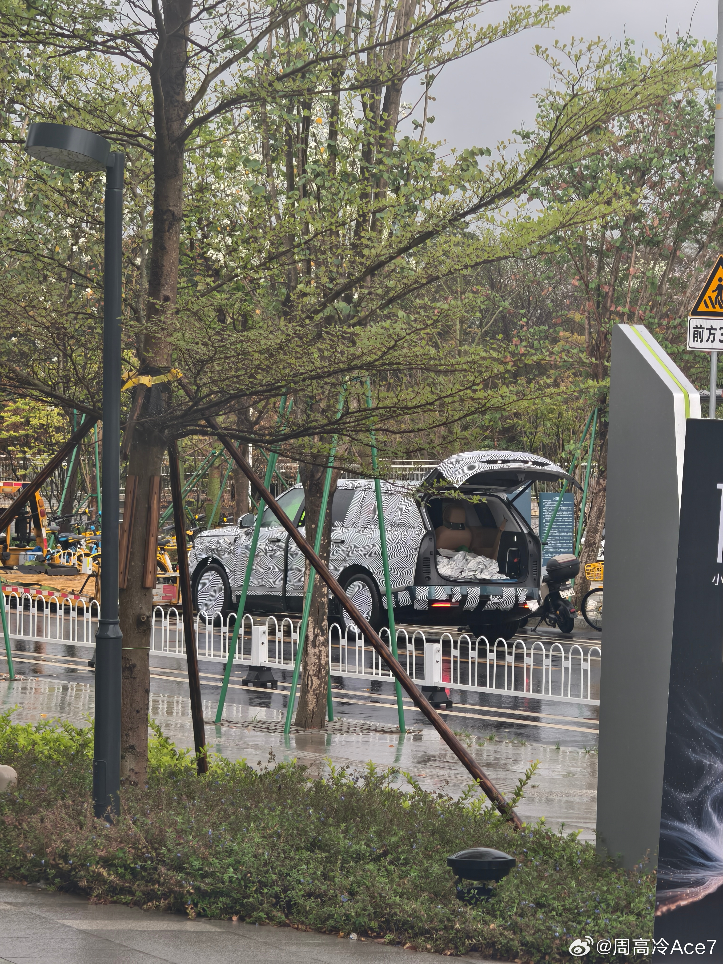 所以不是天地门嘛 广州·小鹏汽车广州总部体验中心