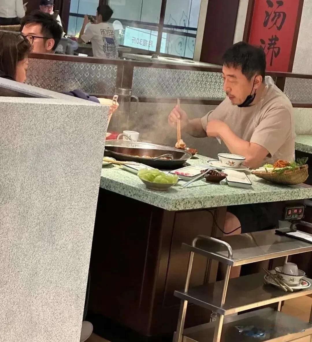 怎么做才能让他知道我是看过他戏的[笑哭]