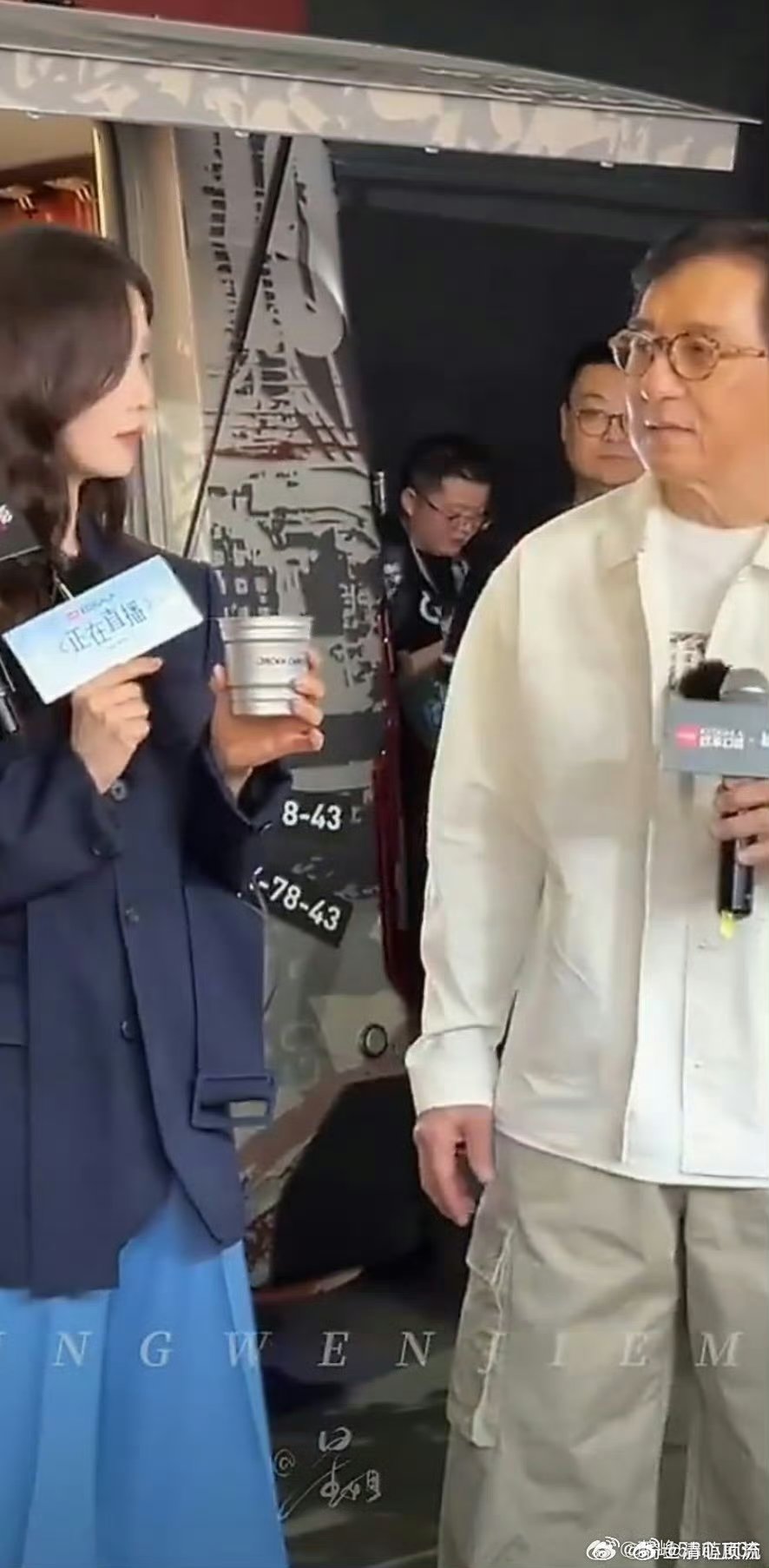 成龙刘诗诗合体 真的是好惊喜的梦幻联动呀，能够看到成龙刘诗诗合体，不知道下次两个