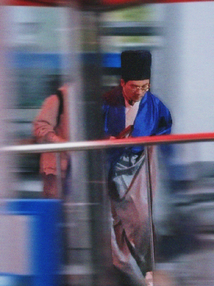 声生不息古装上班路透 哇塞！声生不息这次新一期录制可太有看头啦，歌手们全都古装上