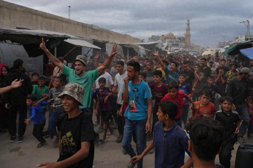 就在刚刚以色列和哈马斯共同宣布了！内塔尼亚胡：伟大的一天
以色列和哈马斯在202