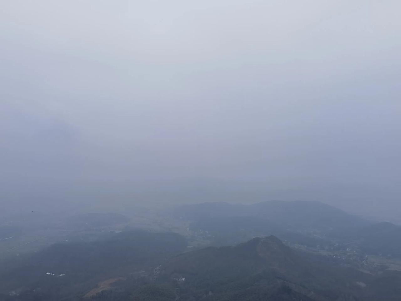 独生女儿远嫁他乡，就这么留下两老人独守空巢，以后的日子可咋过呀，该怎么办呢？[祈