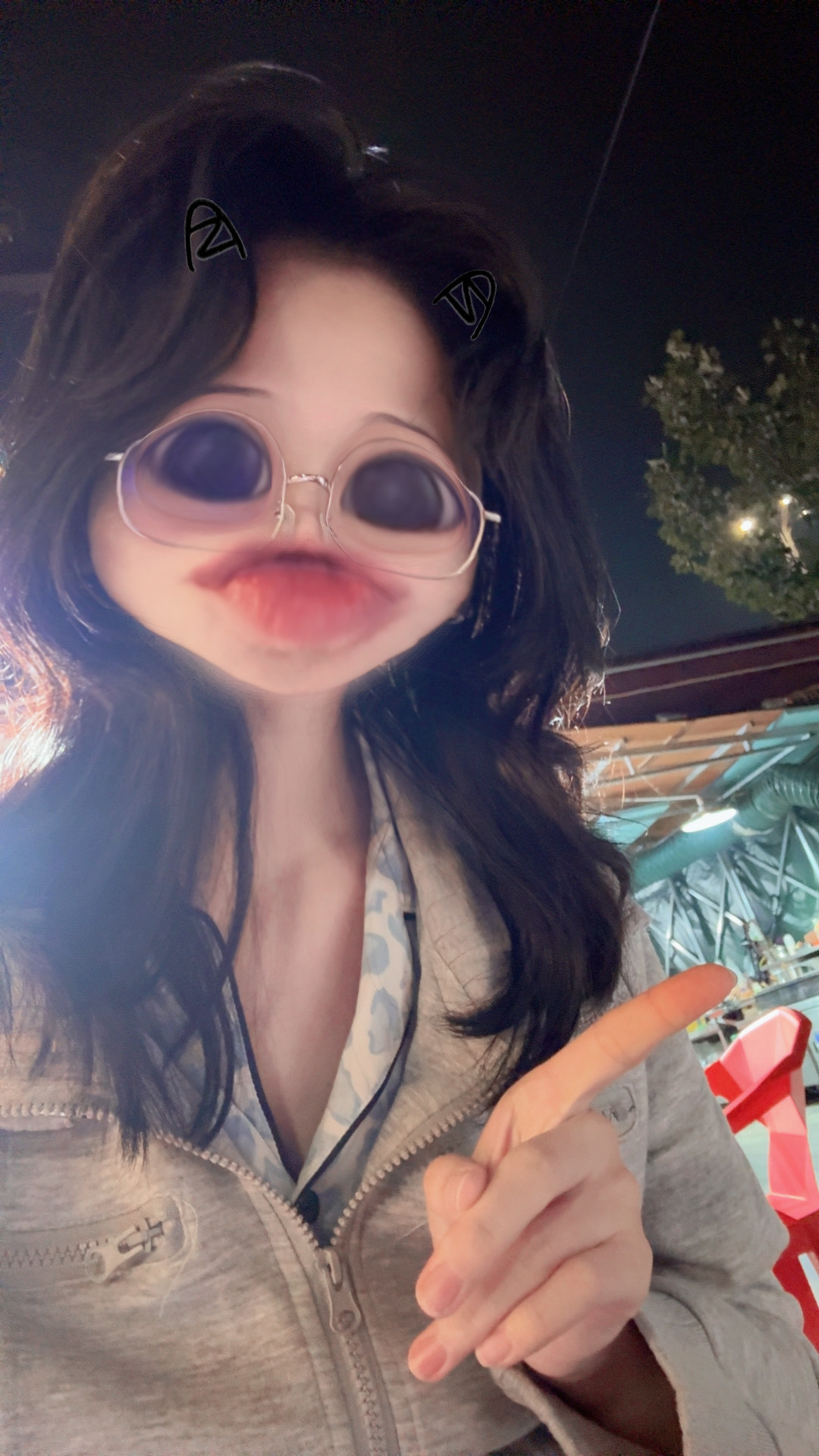 各位美眉助力猪包吃上烧烤了 ​​​