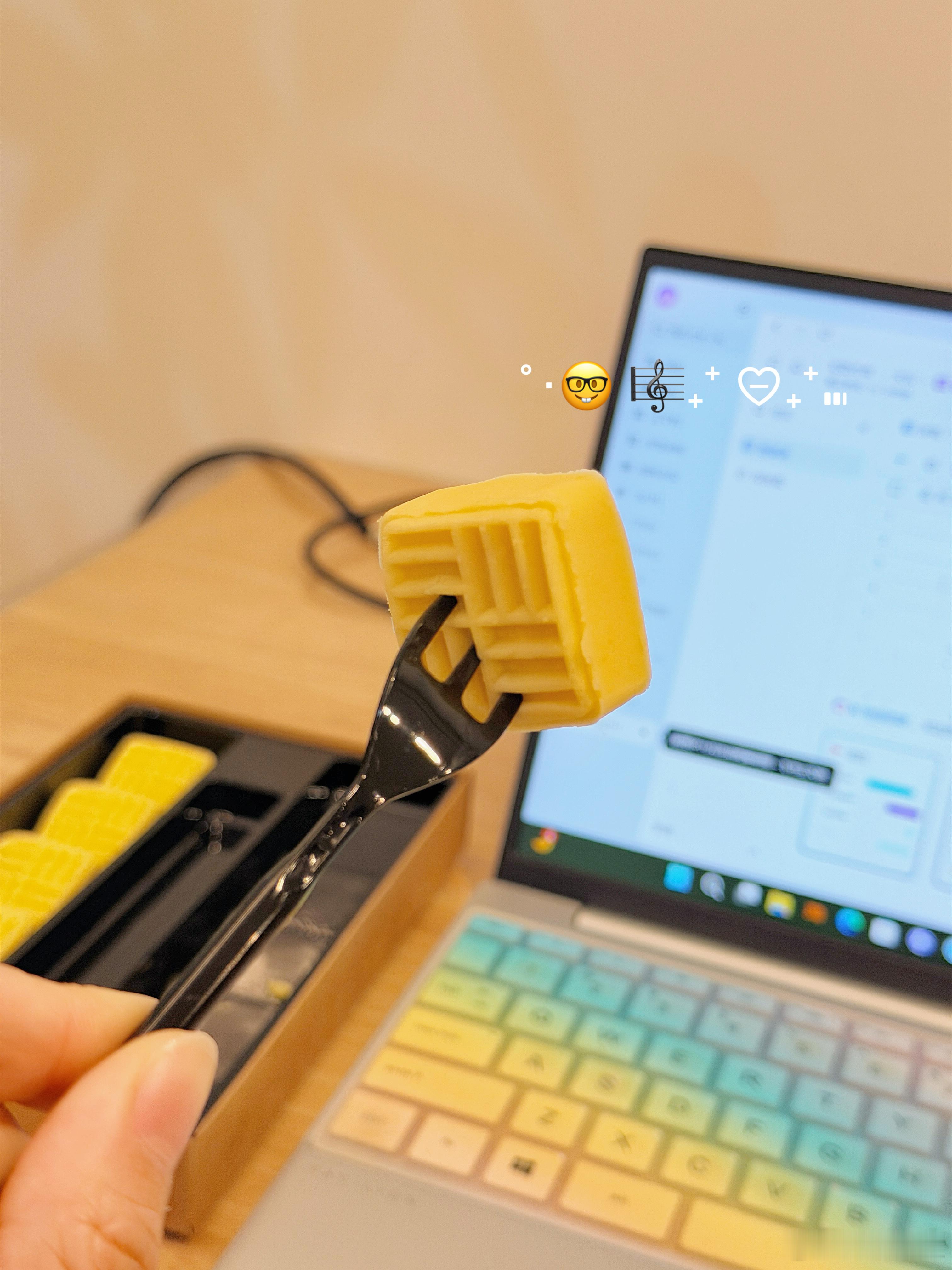 我觉得我得换个外号叫“表姐”最近几天都沉迷在飞书的多维表格里毕竟老板 说了高效工