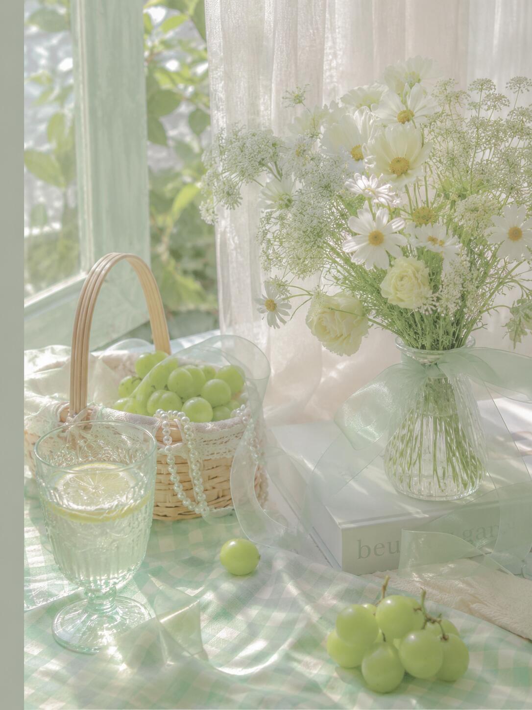 夏日青绿色背景图꙳ ☘︎. ̊薄緑色の夢໒꒱˚.*🍀🌼 