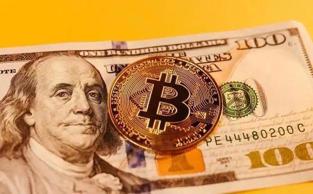 比特币我们一直没上当！好笑的是，有个小国咬了鱼饵，承认比特币为法定货币，美西方急